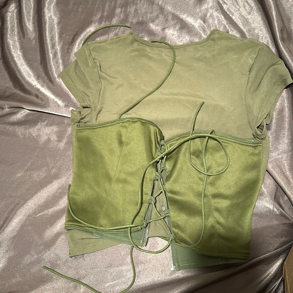 I AM GIA green vintage top size S